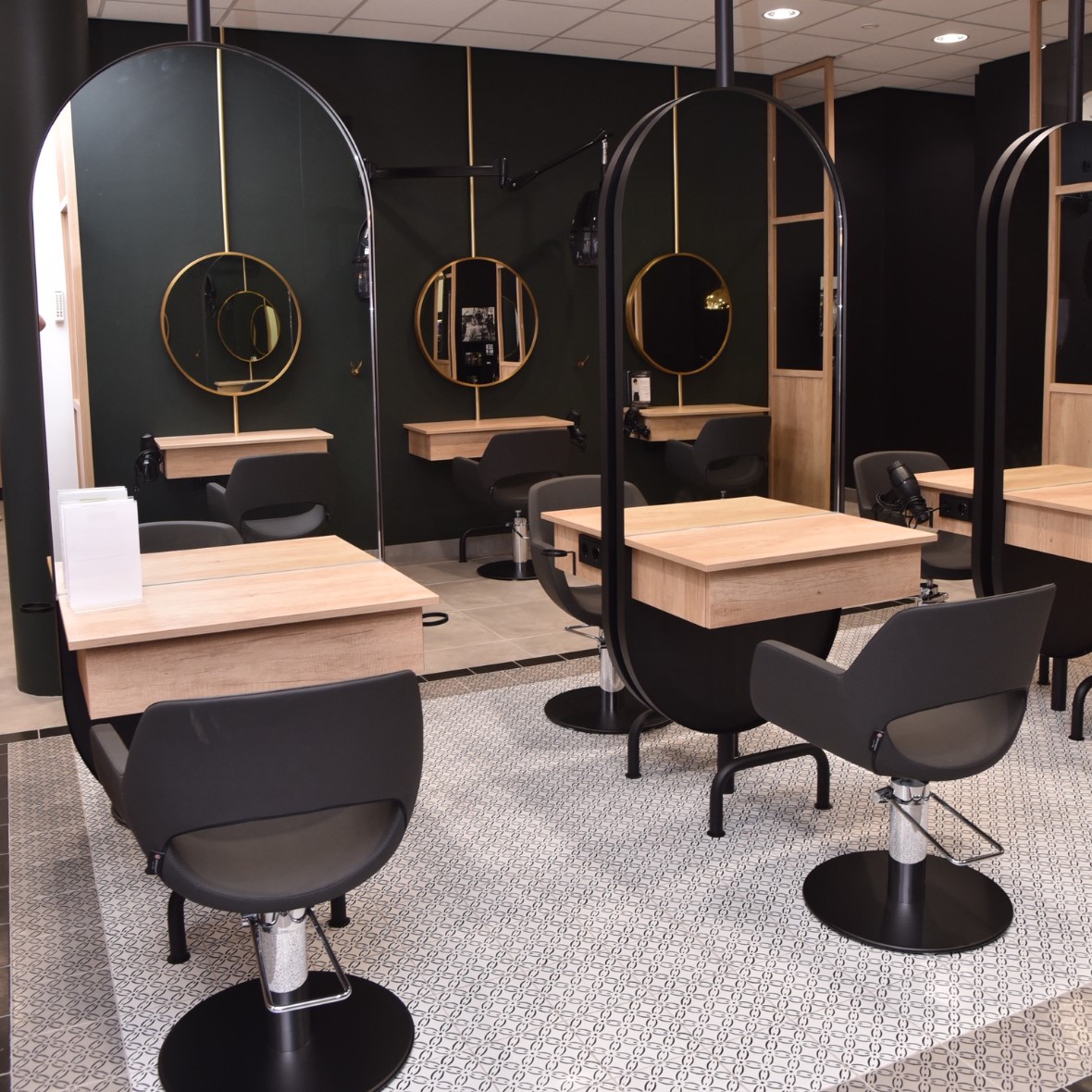 Team Scissors Hairdesign